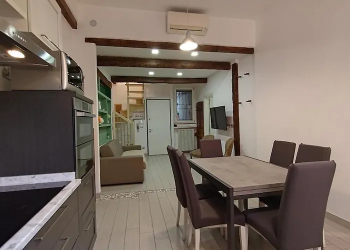 Dimora Broccaindosso Apartment *